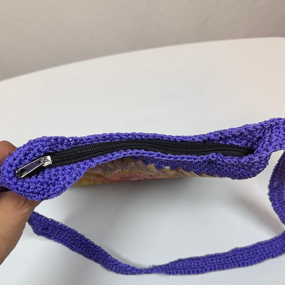 Traditional Handwoven Bilum Bag Orgins Papua New Guinea - Picture 7 of 10